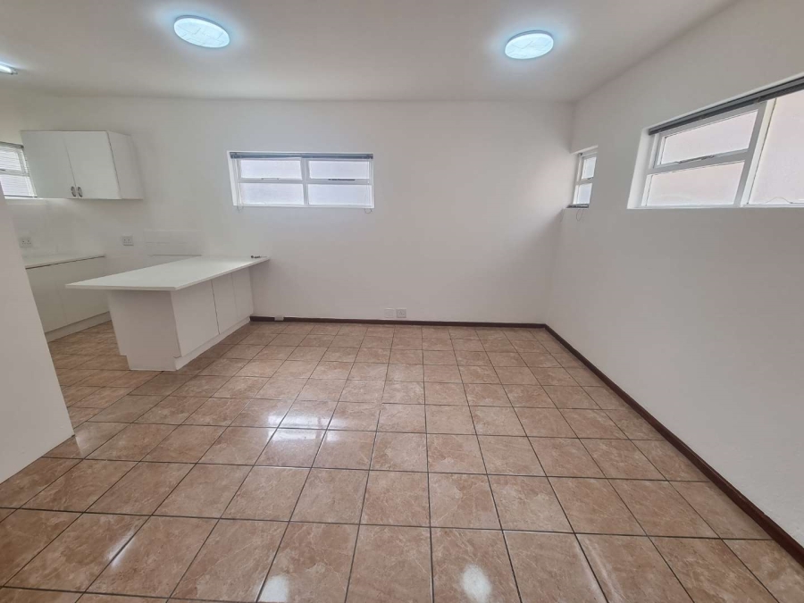 To Let 0 Bedroom Property for Rent in Sea Point Western Cape